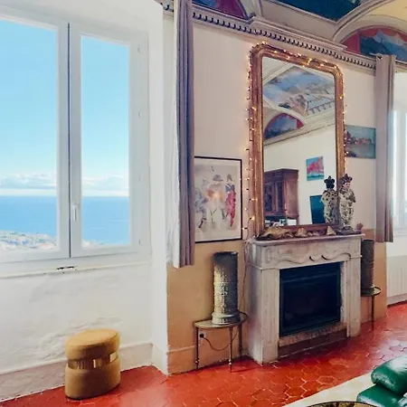 Tour Morazzani Apartment *