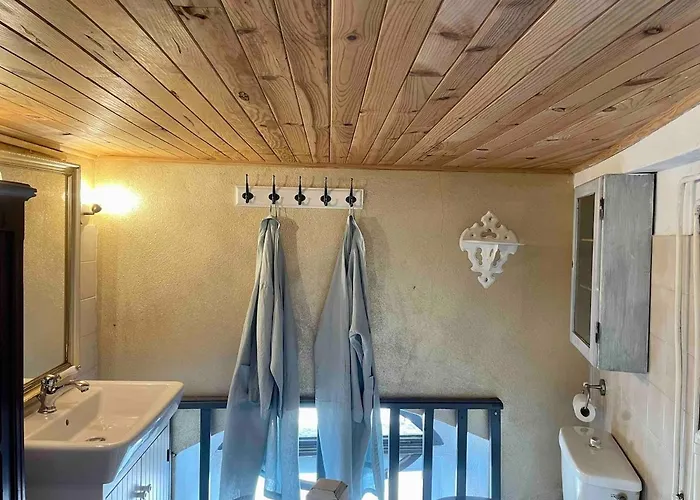 La Tour Morazzani , Heritage Floor With Sea View Cap Corse