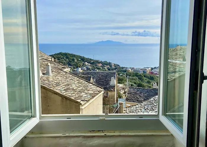 Lejlighed La Tour Morazzani , Heritage Floor With Sea View Cap Corse *